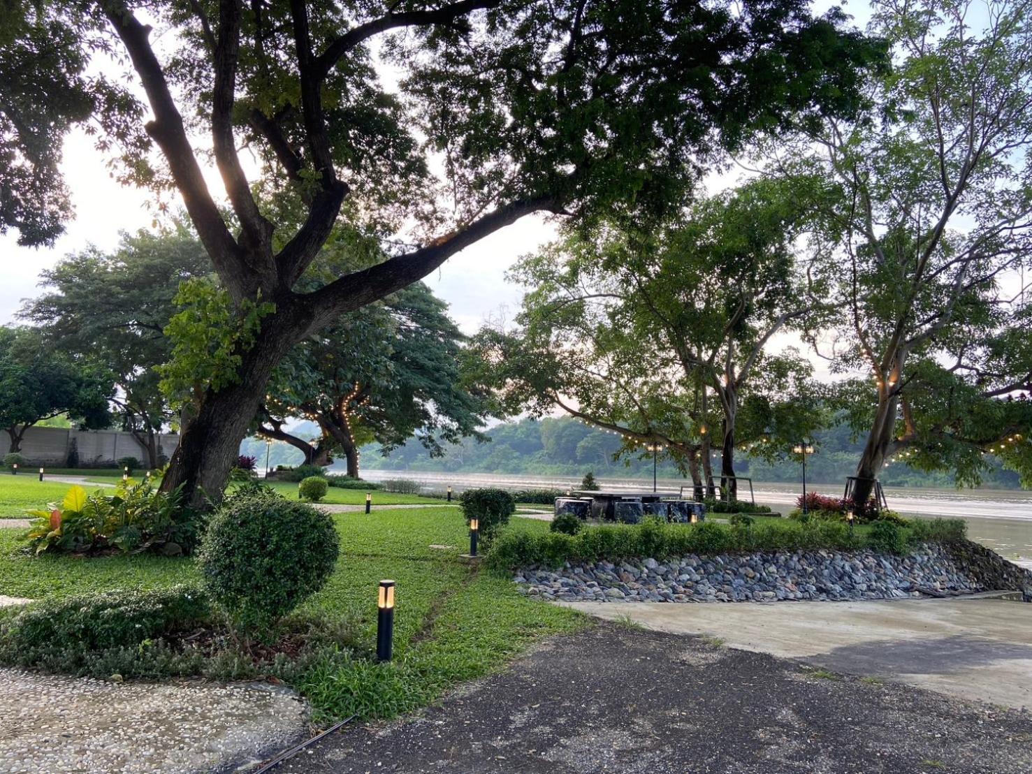 The Sky Garden Hotel Ban Yang  Buitenkant foto