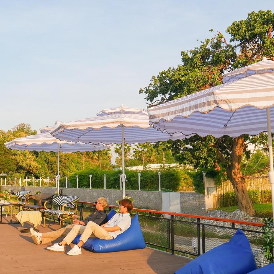 The Sky Garden Hotel Ban Yang  Buitenkant foto